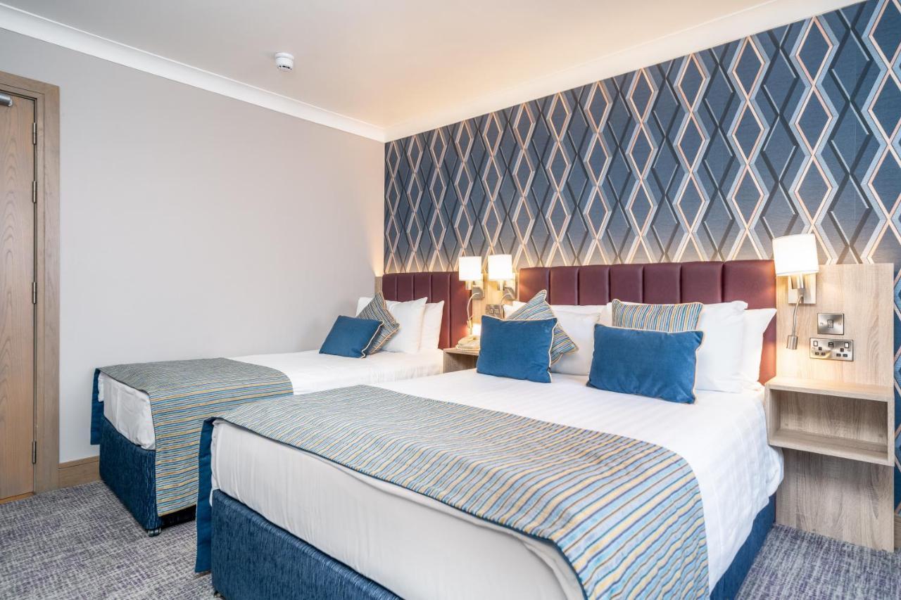 Rochestown Lodge Hotel ดุนเลรี ภายนอก รูปภาพ