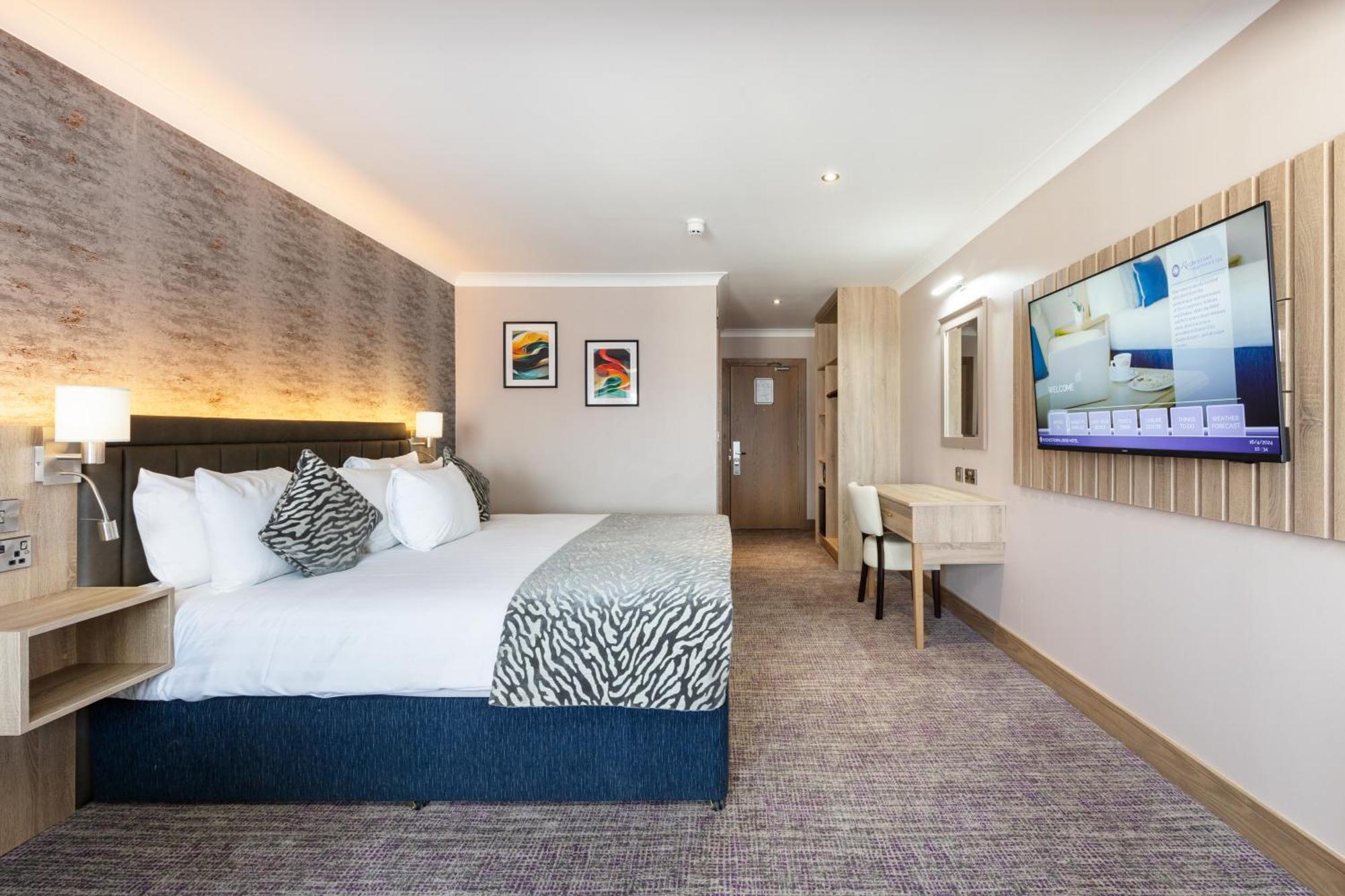 Rochestown Lodge Hotel ดุนเลรี ภายนอก รูปภาพ