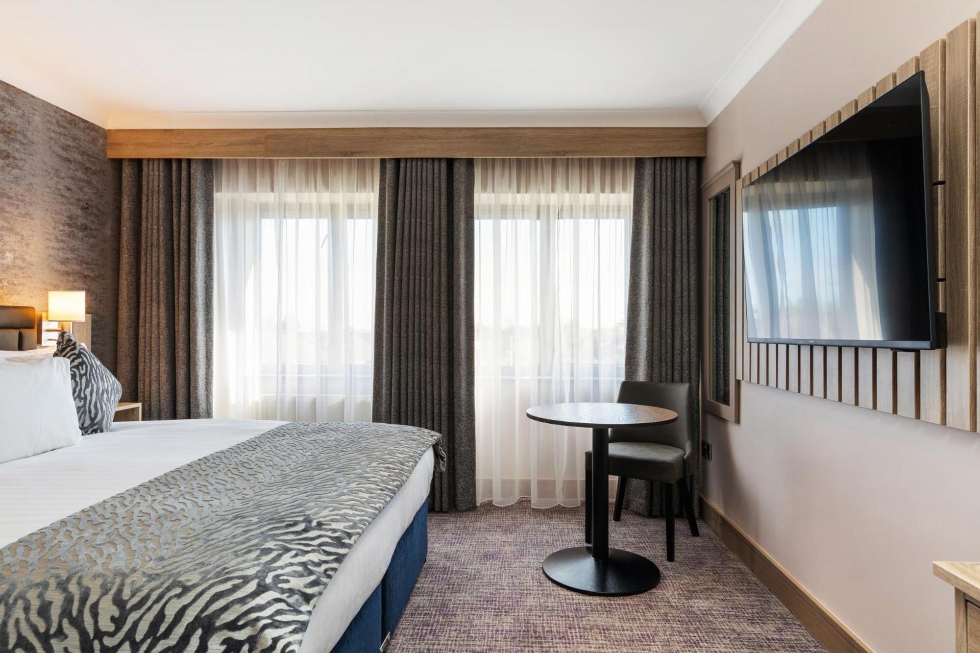 Rochestown Lodge Hotel ดุนเลรี ภายนอก รูปภาพ